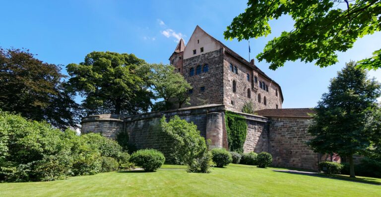 Außenansicht der Nürnberger Kaiserburg, bereitgestellt von Hotel am ErlebnisRadweg Hohenzollern